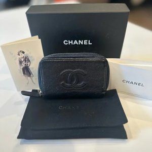 SOLD Soon Chanel Zippy Card Holder